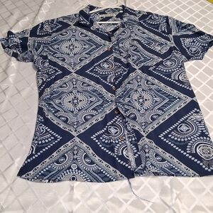 Blue and White Casual Button Down Shirt with Geometric Print